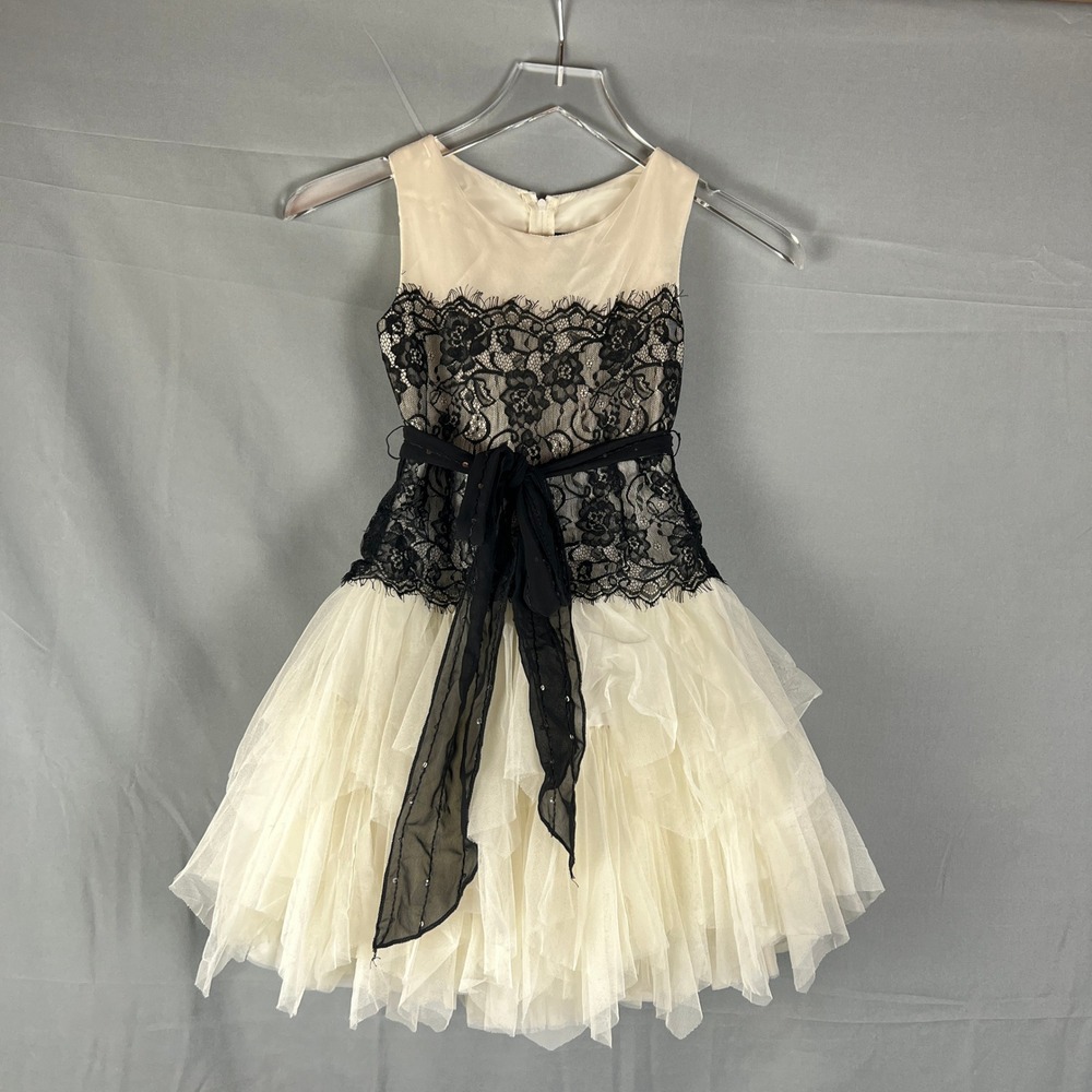 Chantilly Place Party Dress Girls 7 Beige Black Floral Lace Tie Front Ruffle Hem